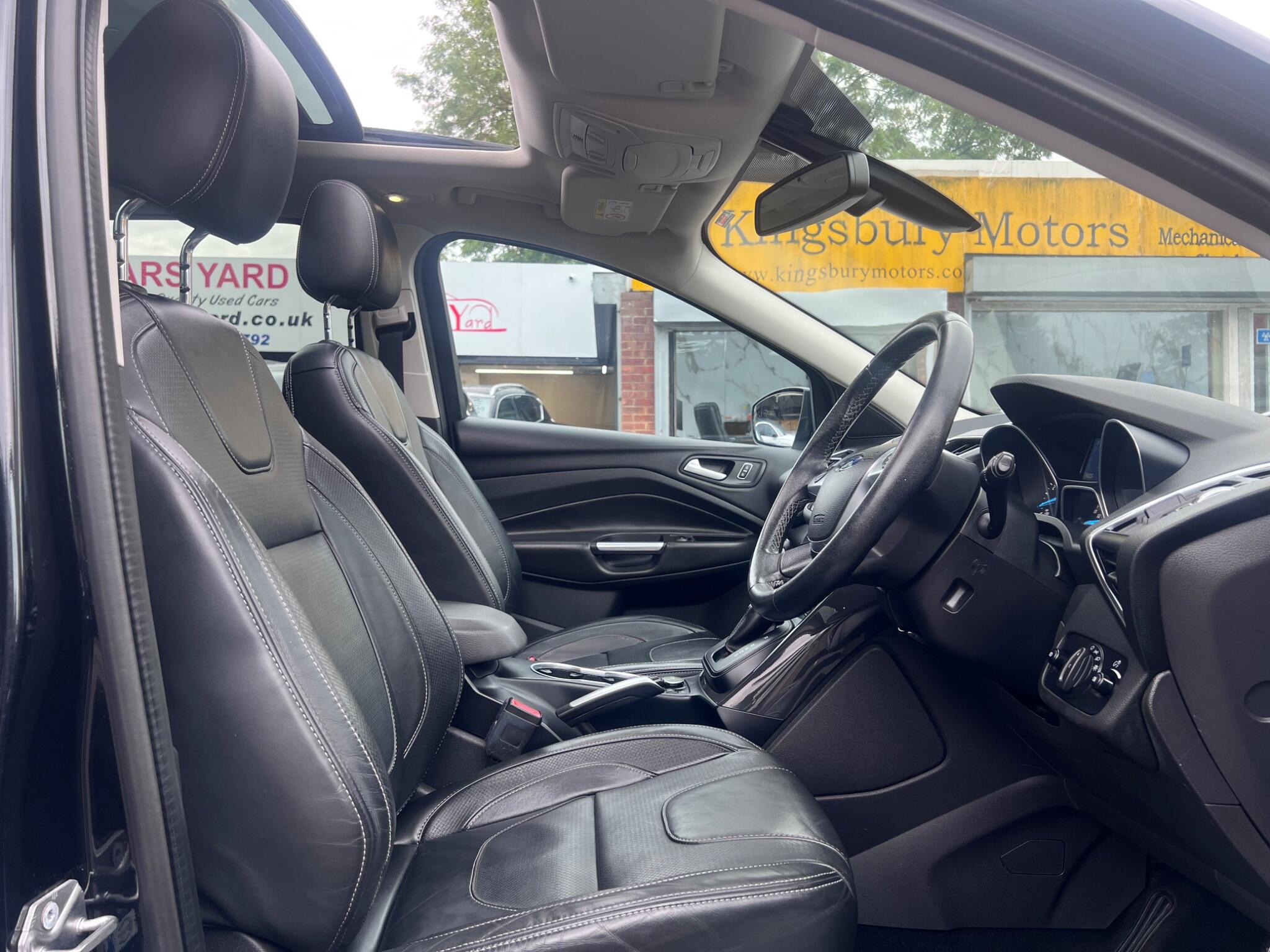 Ford Kuga view 17