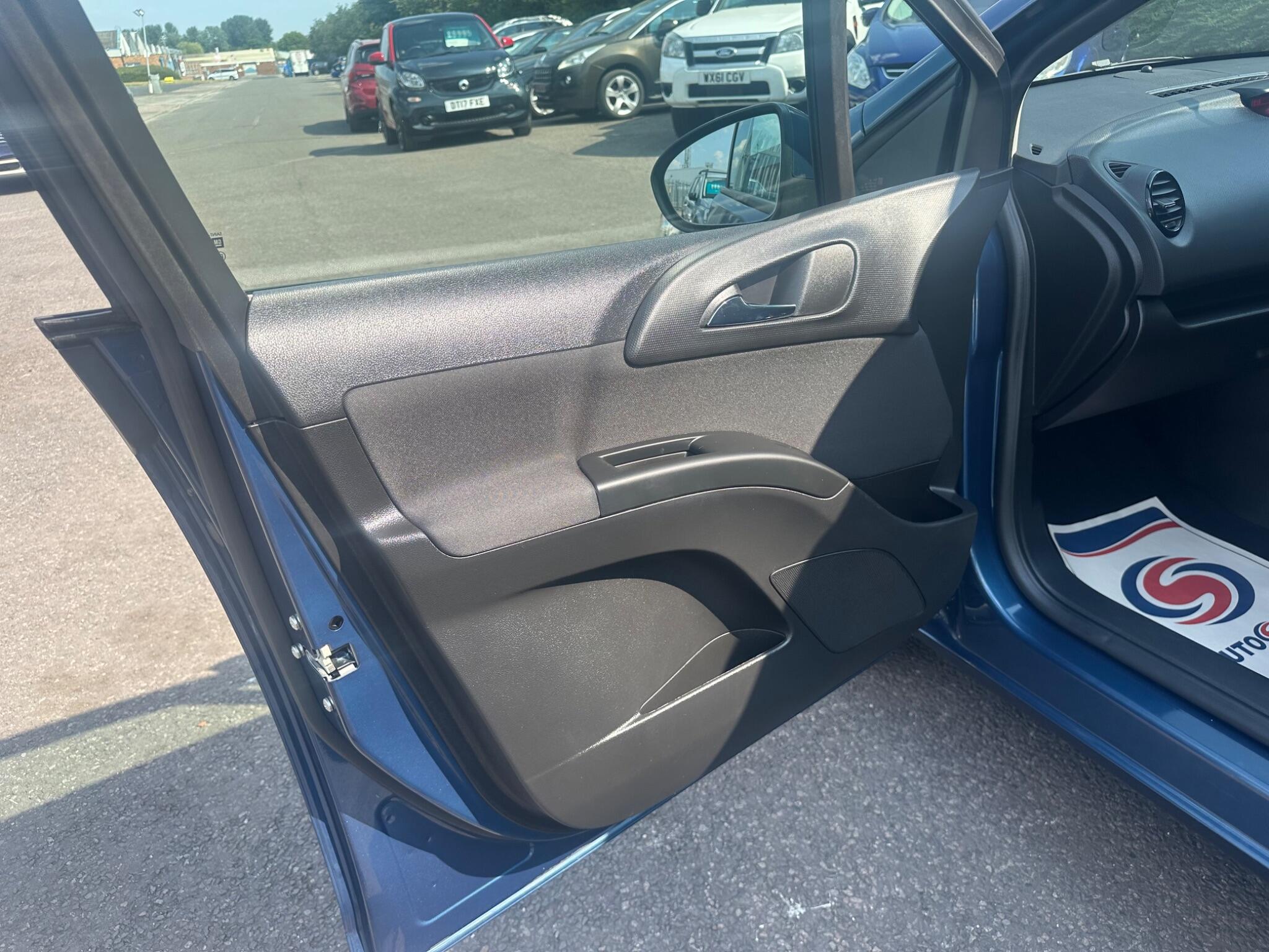 Vauxhall Meriva view 27
