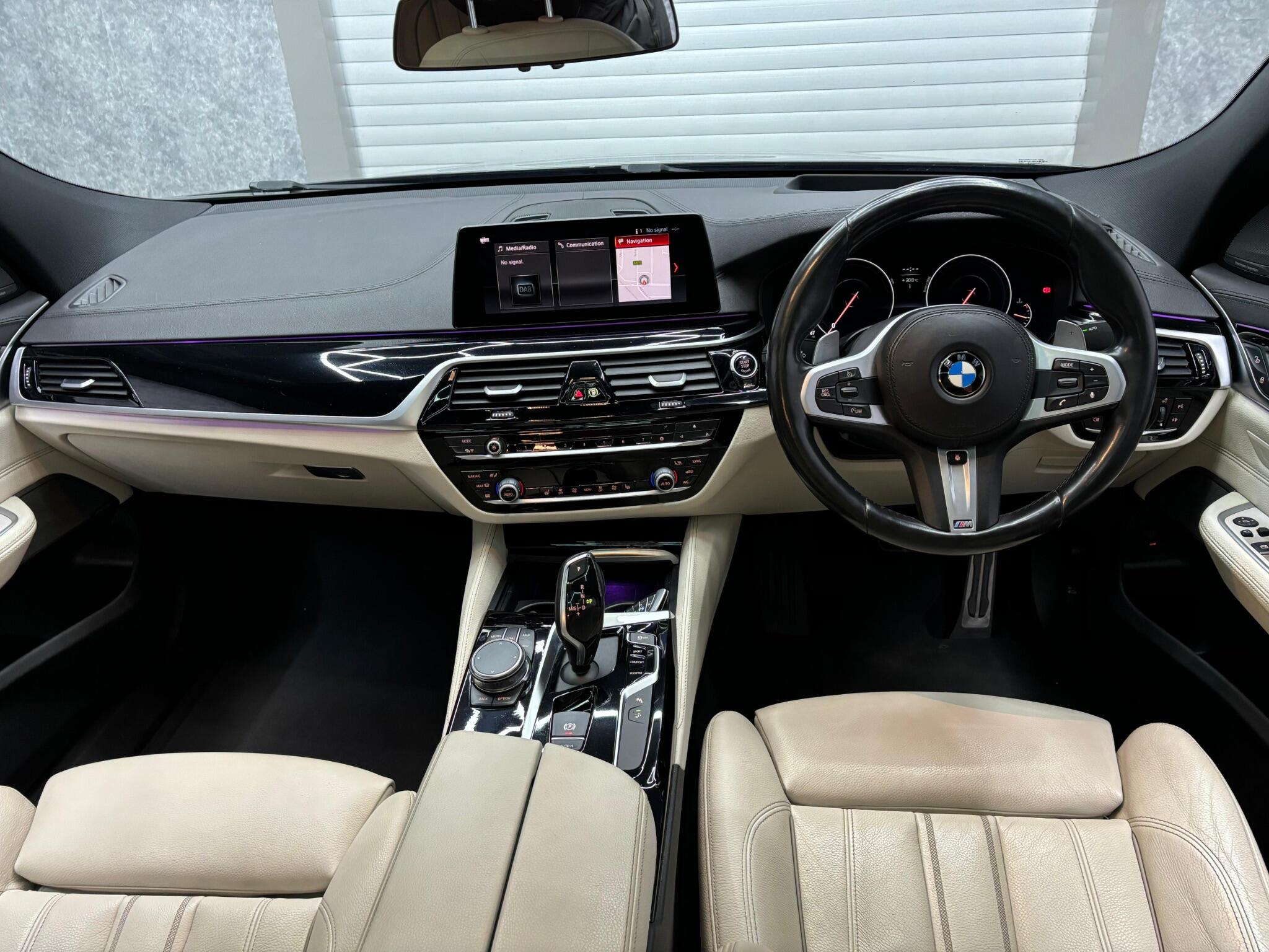 BMW 6 Series Gran Turismo view 15