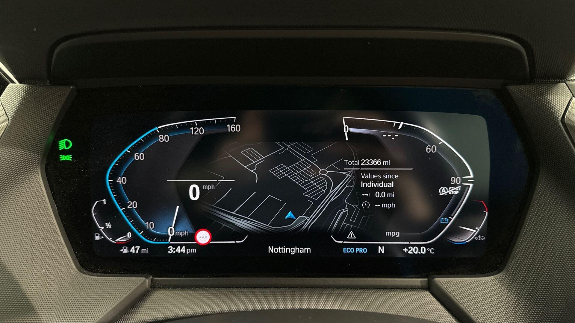 BMW 1 Series view 9