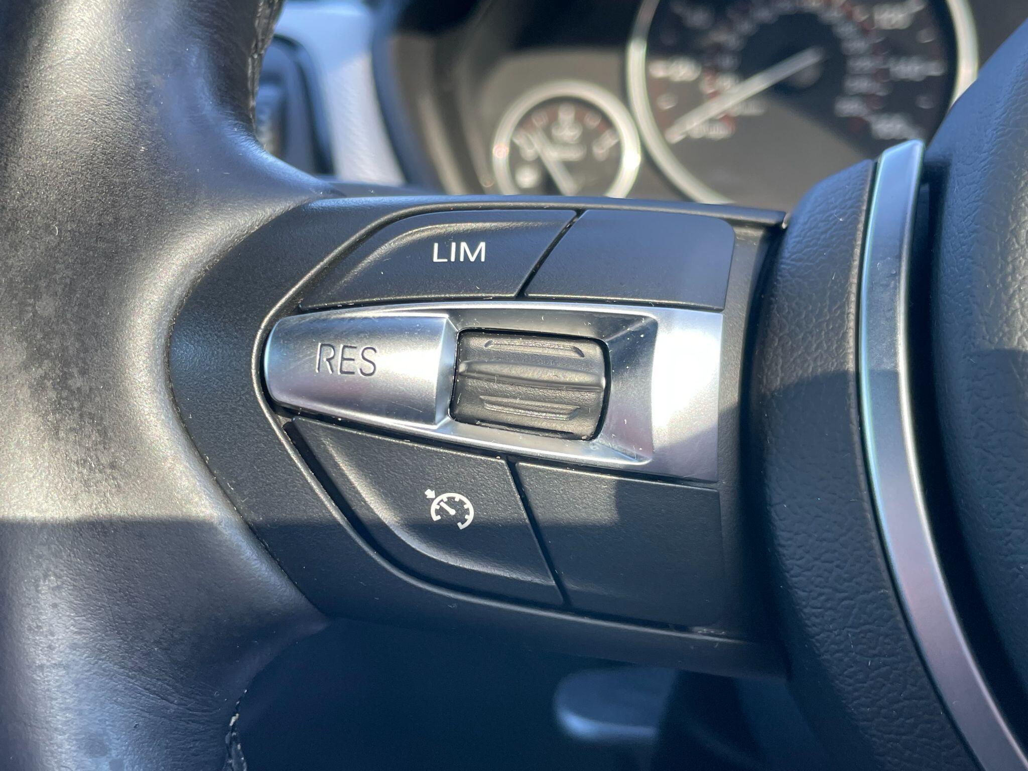 BMW 4 Series view 31