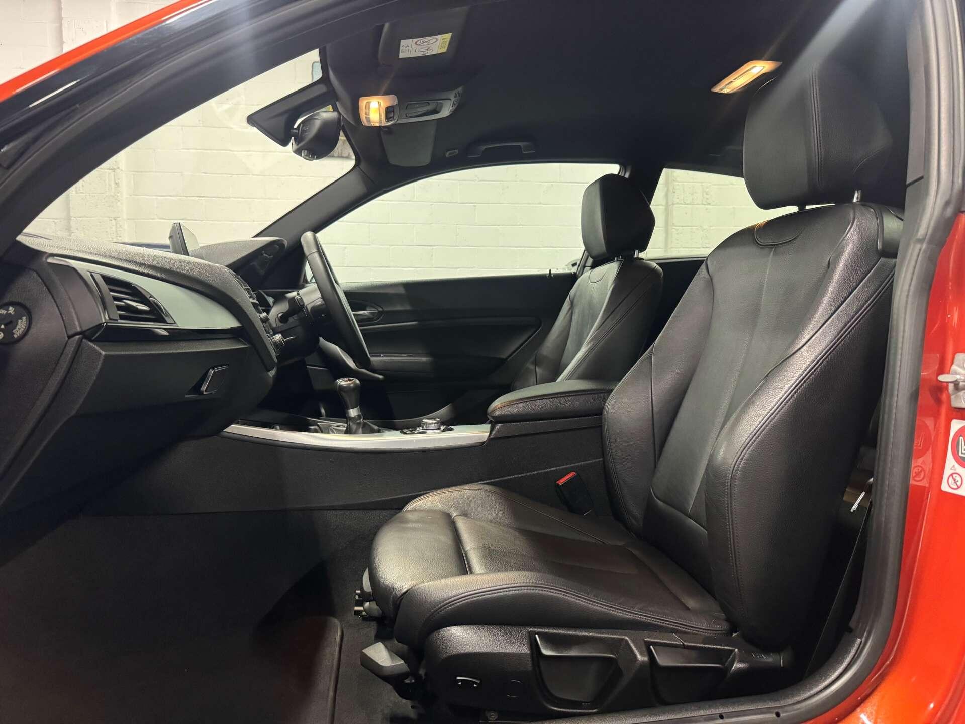 BMW 1 Series view 12