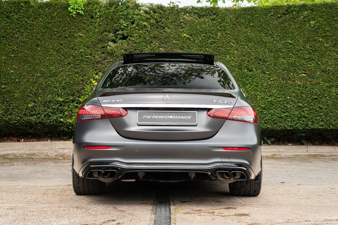 Mercedes-Benz E-Class view 8