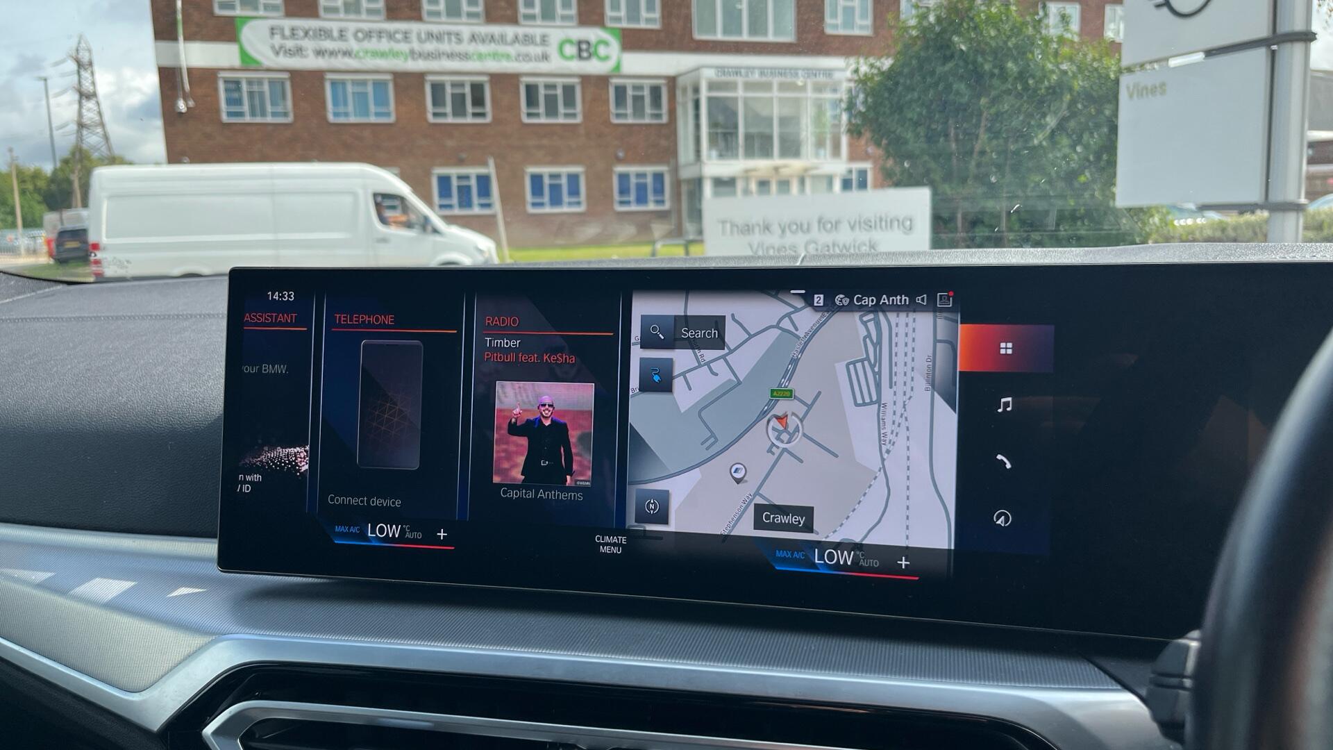 BMW i4 view 8