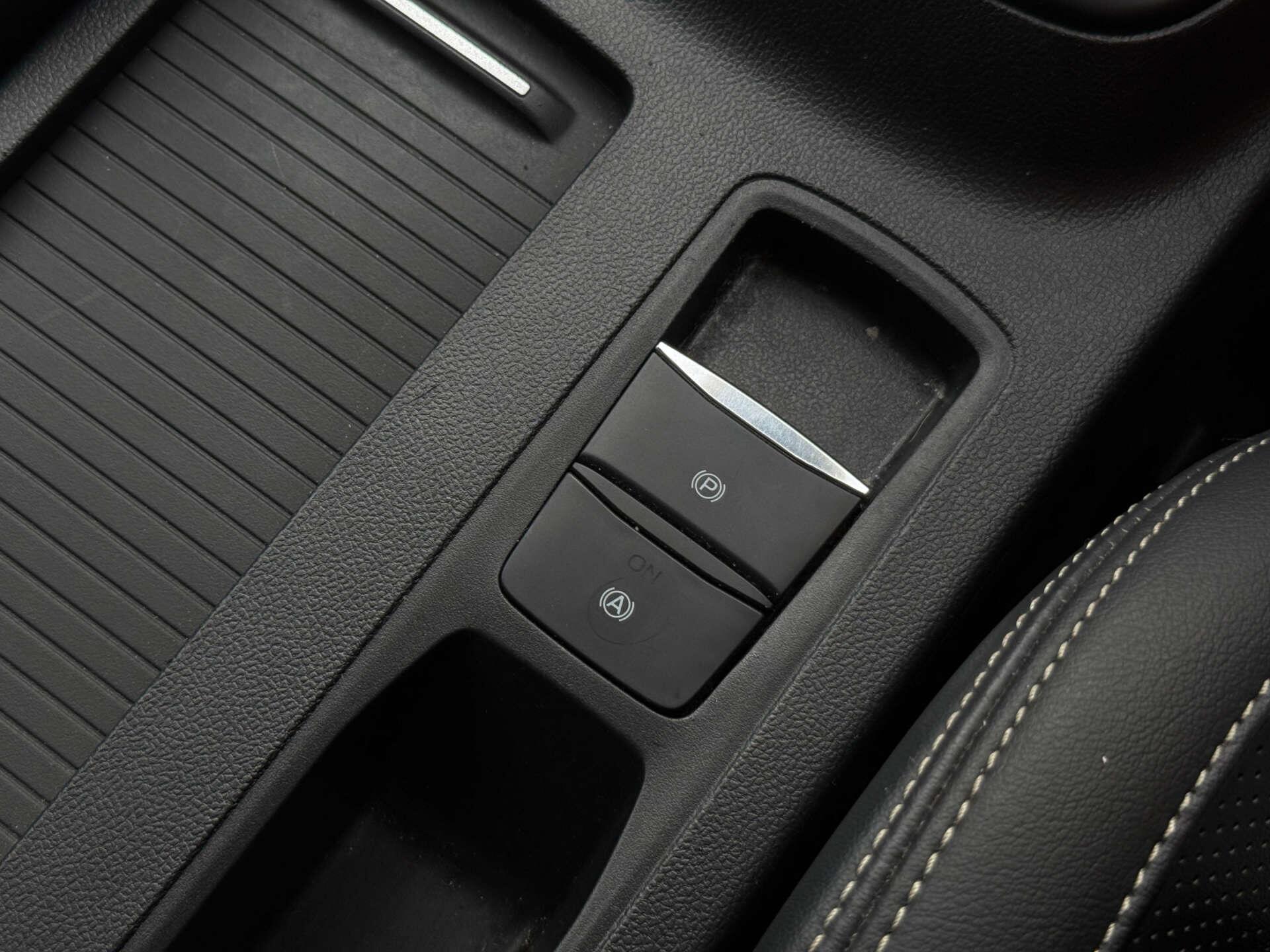 Ford Focus view 65