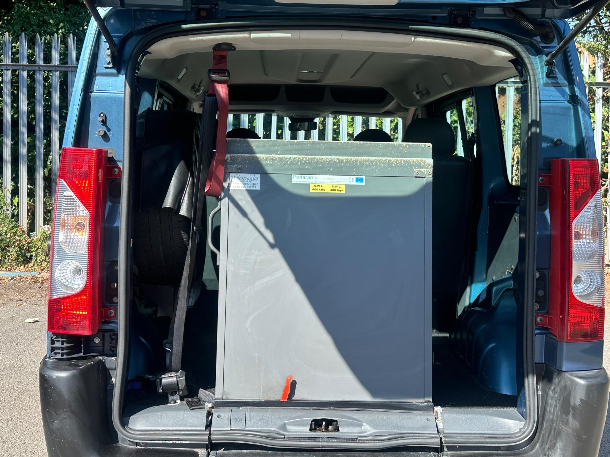 Peugeot Expert Tepee view 7