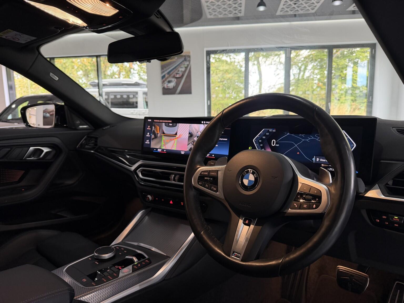 BMW 2 Series view 18