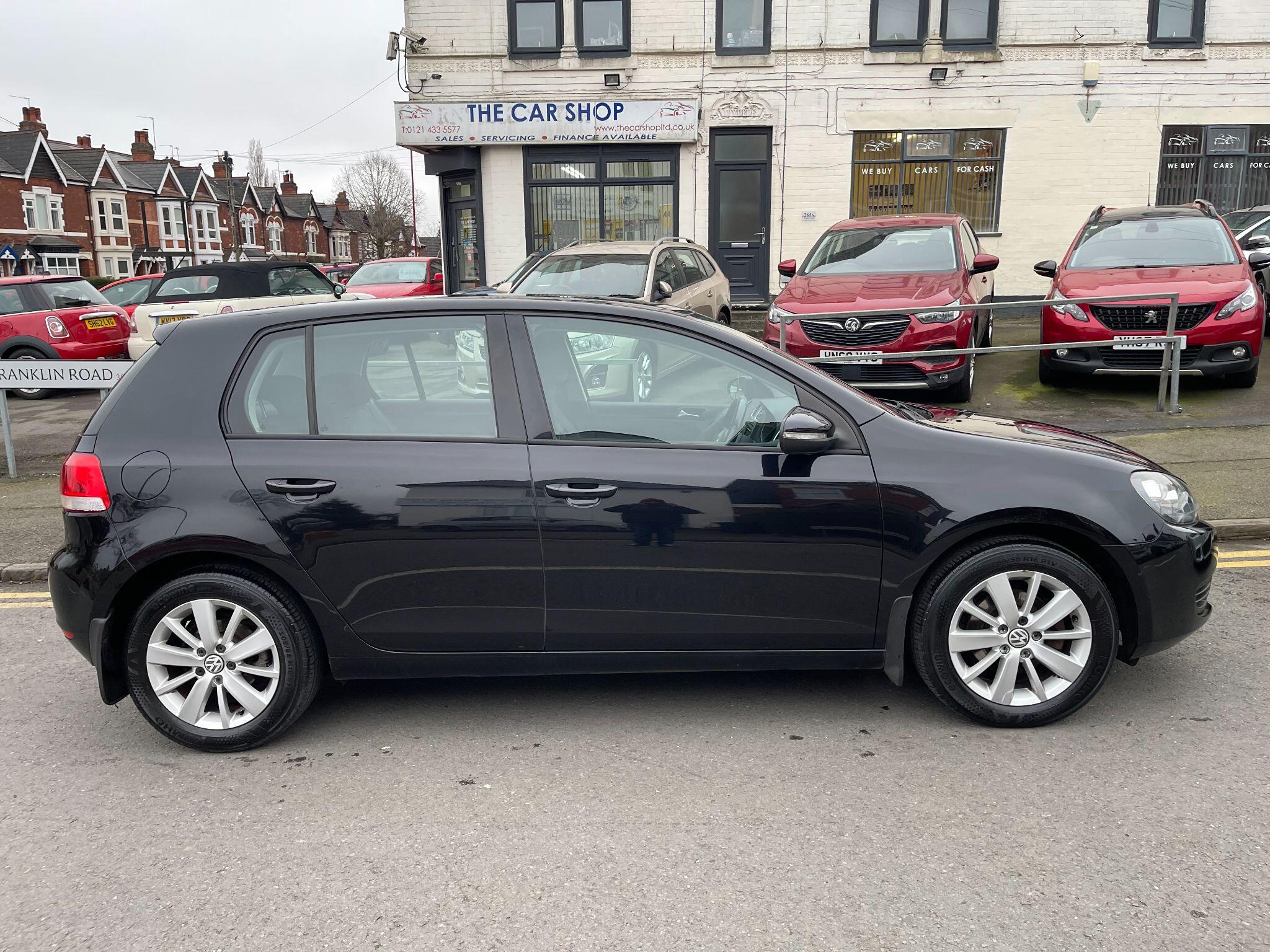 Volkswagen Golf view 11