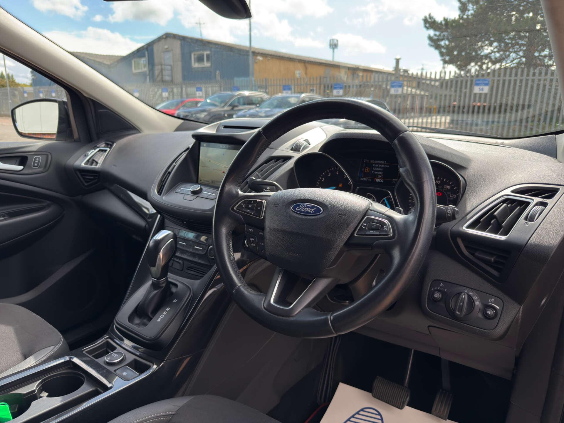 Ford Kuga view 17
