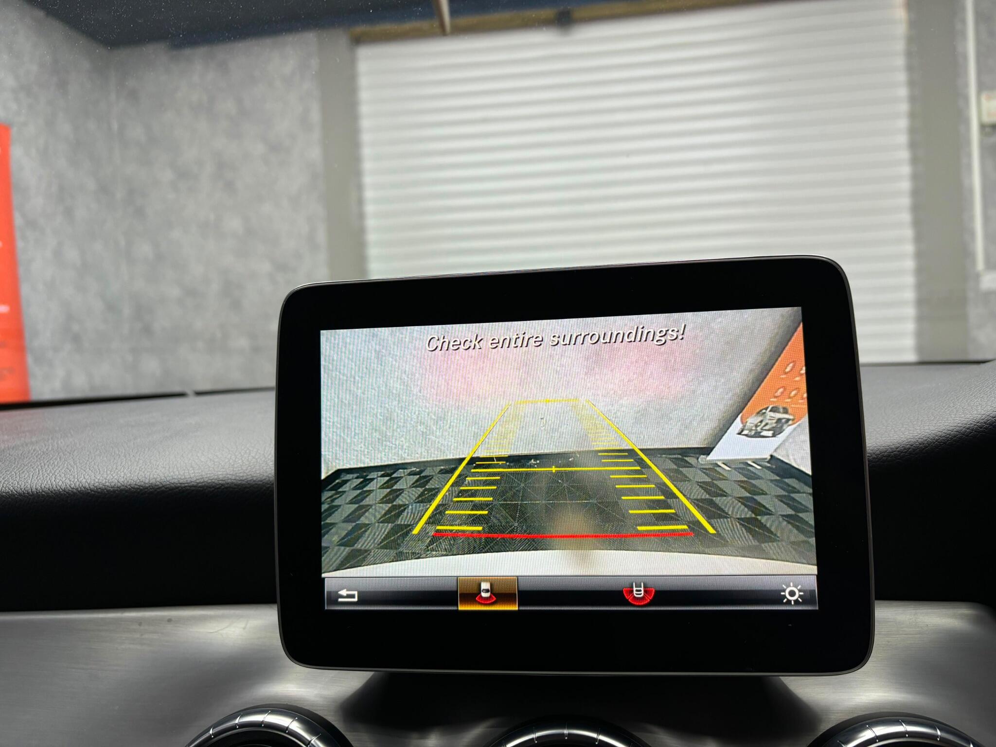 Mercedes-Benz Cla view 16