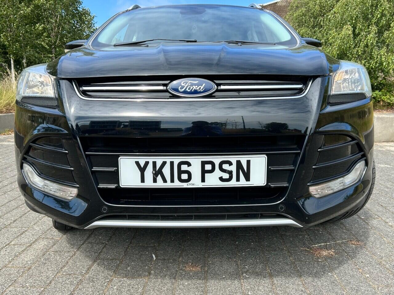 Ford Kuga view 15