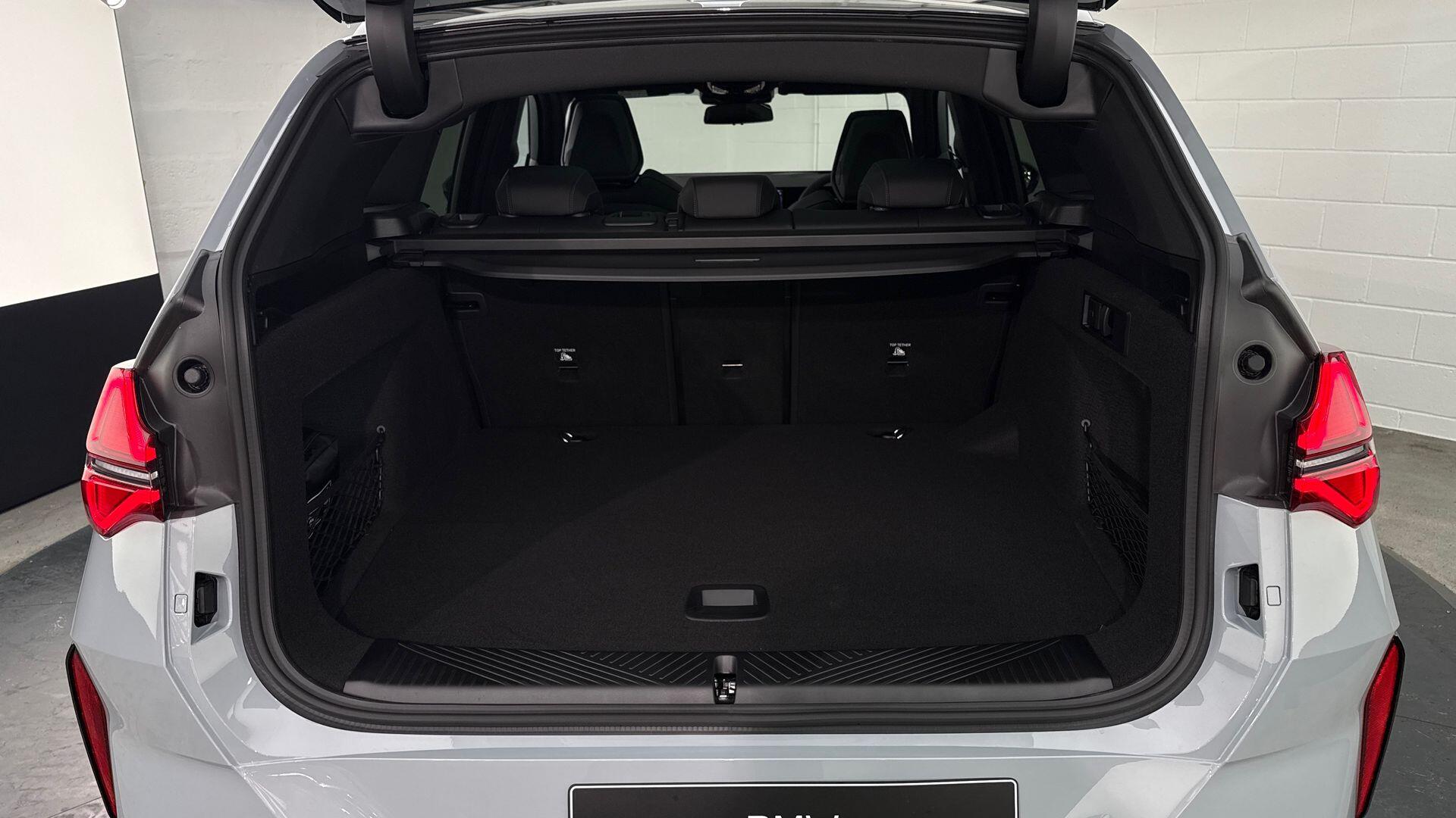 BMW X3 view 13