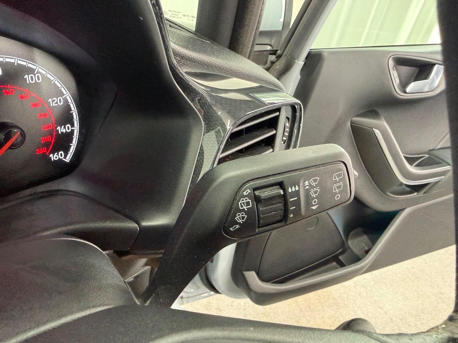 Ford Fiesta view 46