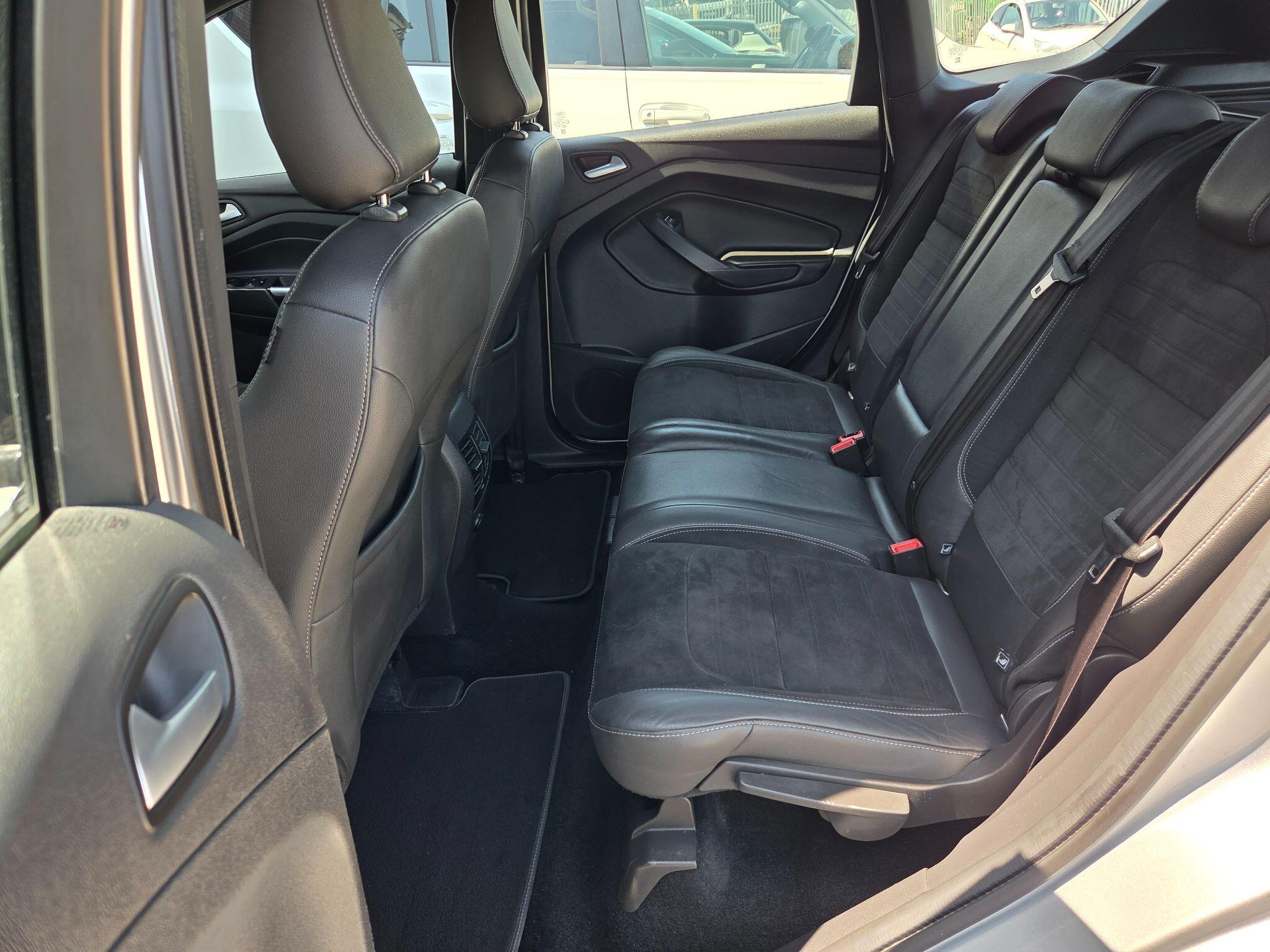 Ford Kuga view 15