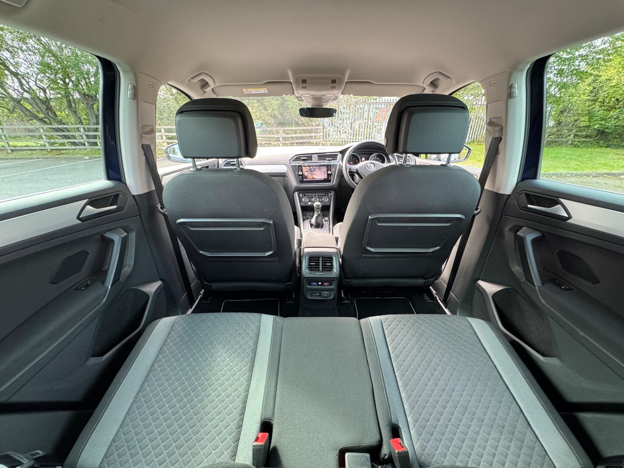 Volkswagen Tiguan view 15
