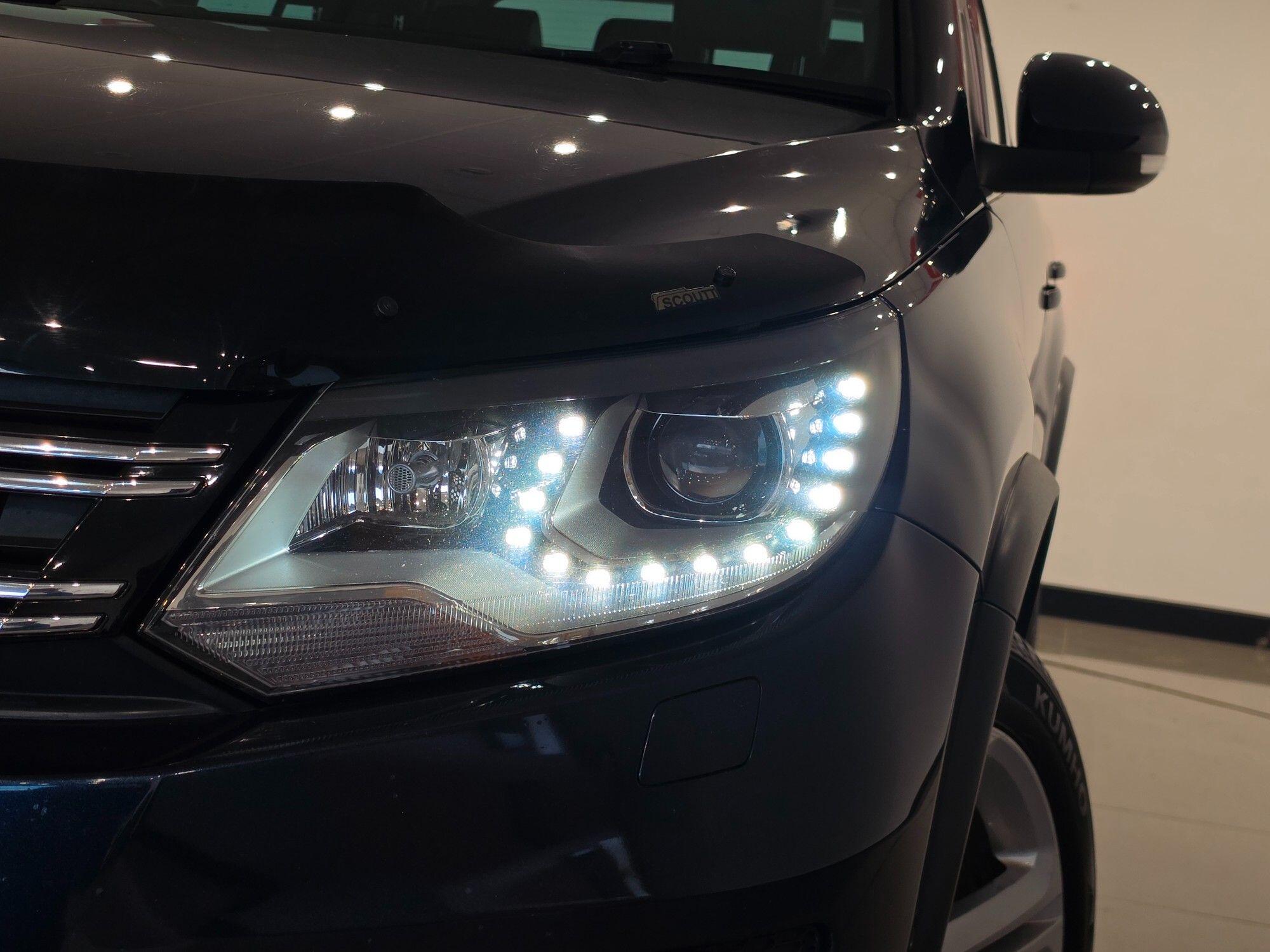 Volkswagen Tiguan view 15