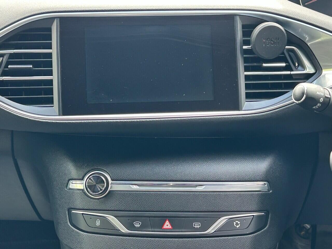 Peugeot 308 view 32