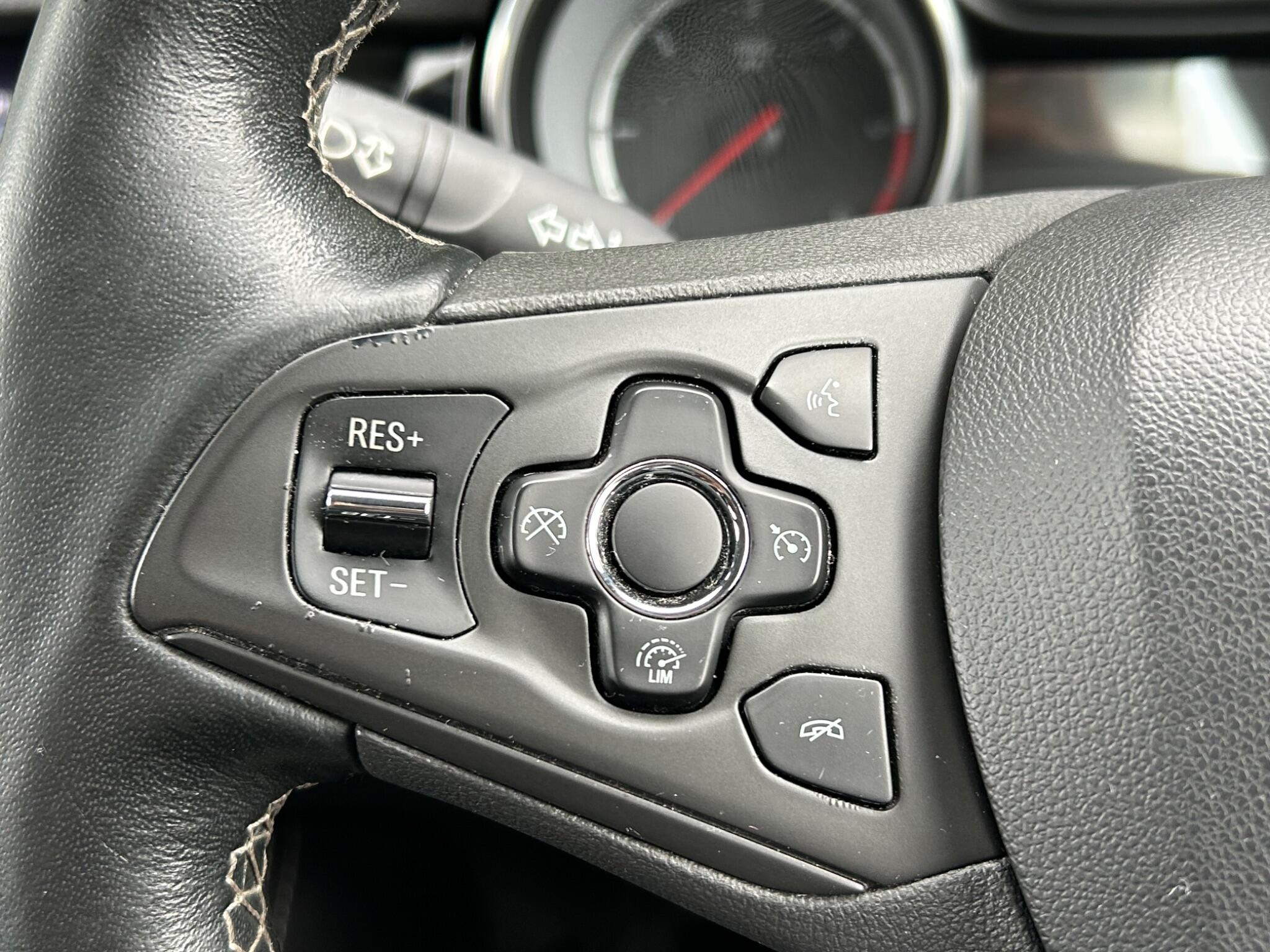 Vauxhall Astra view 26