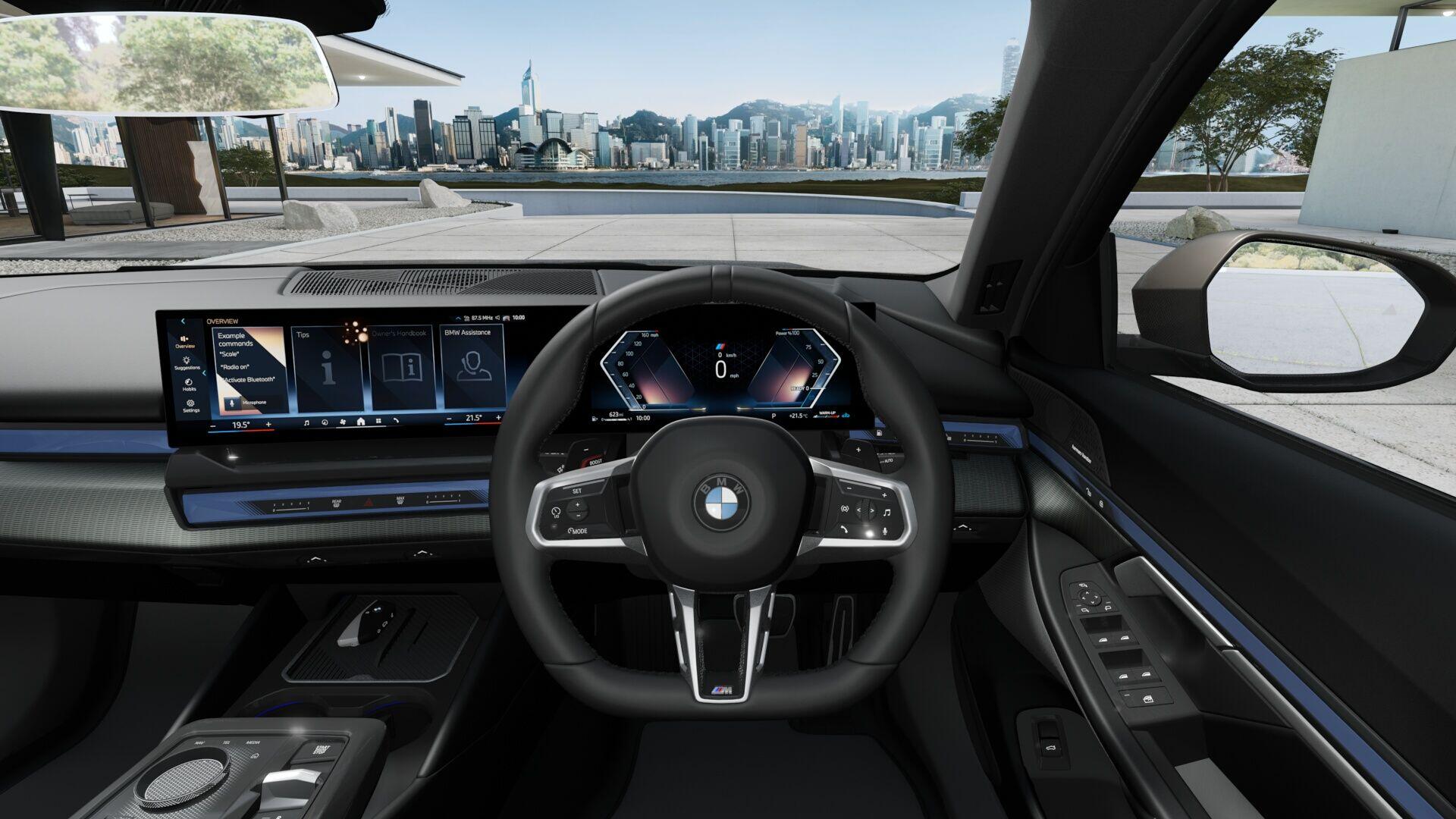 BMW 5 Series view 13