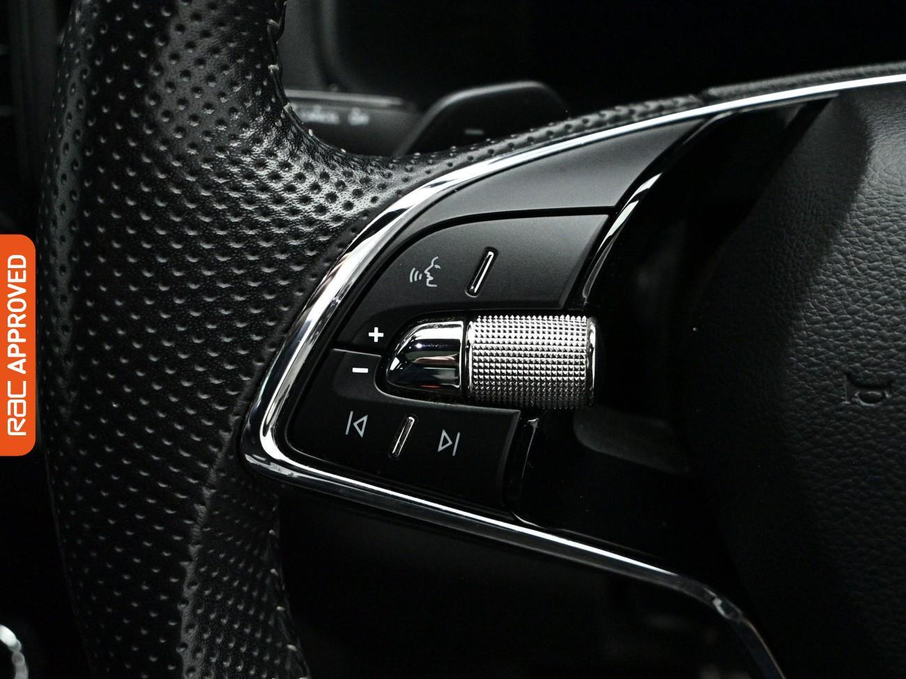 Skoda Karoq view 22