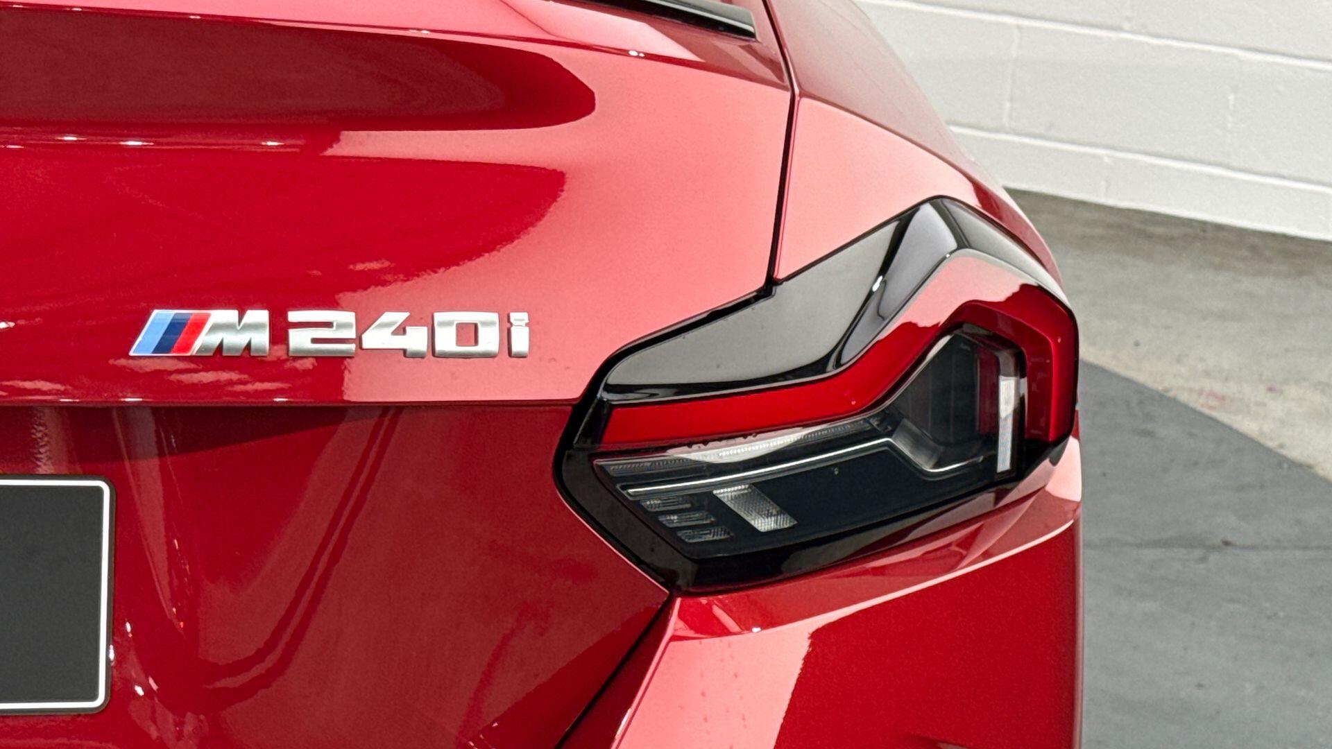 BMW 2 Series view 21