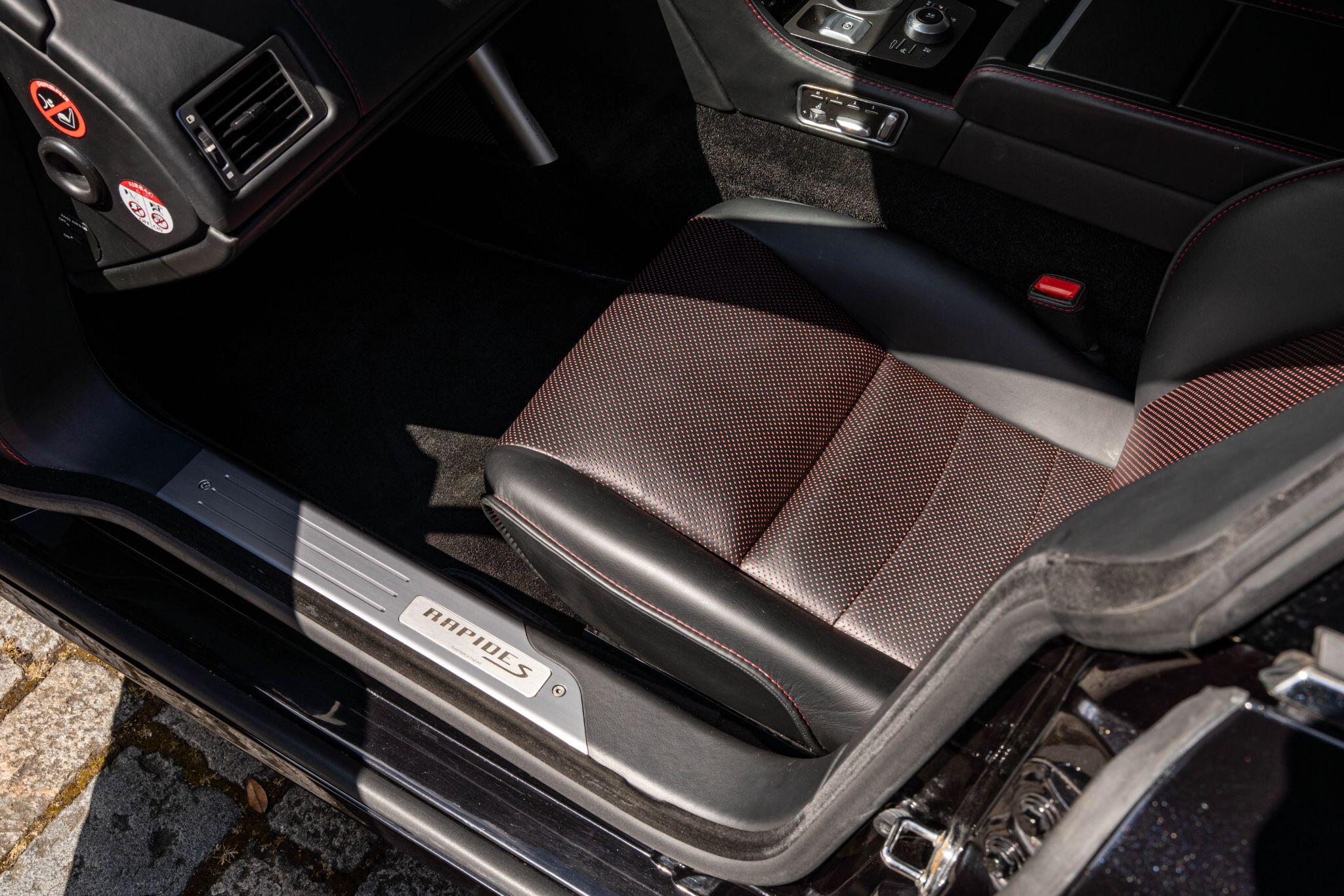 Aston Martin Rapide view 50