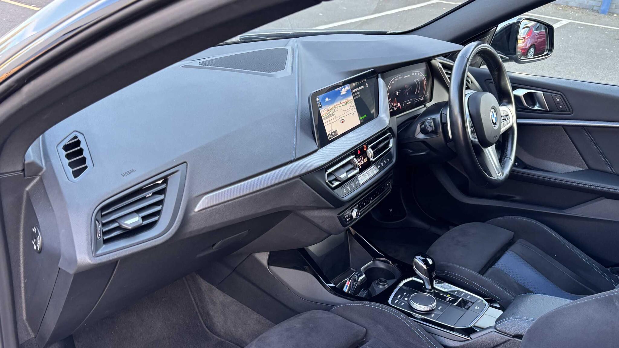 BMW 2 Series view 9