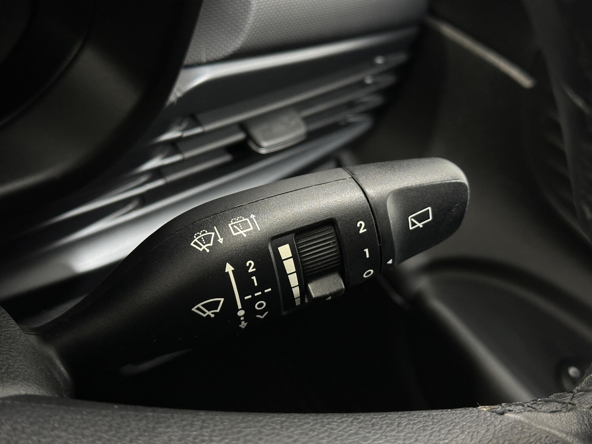 Hyundai i20 view 17