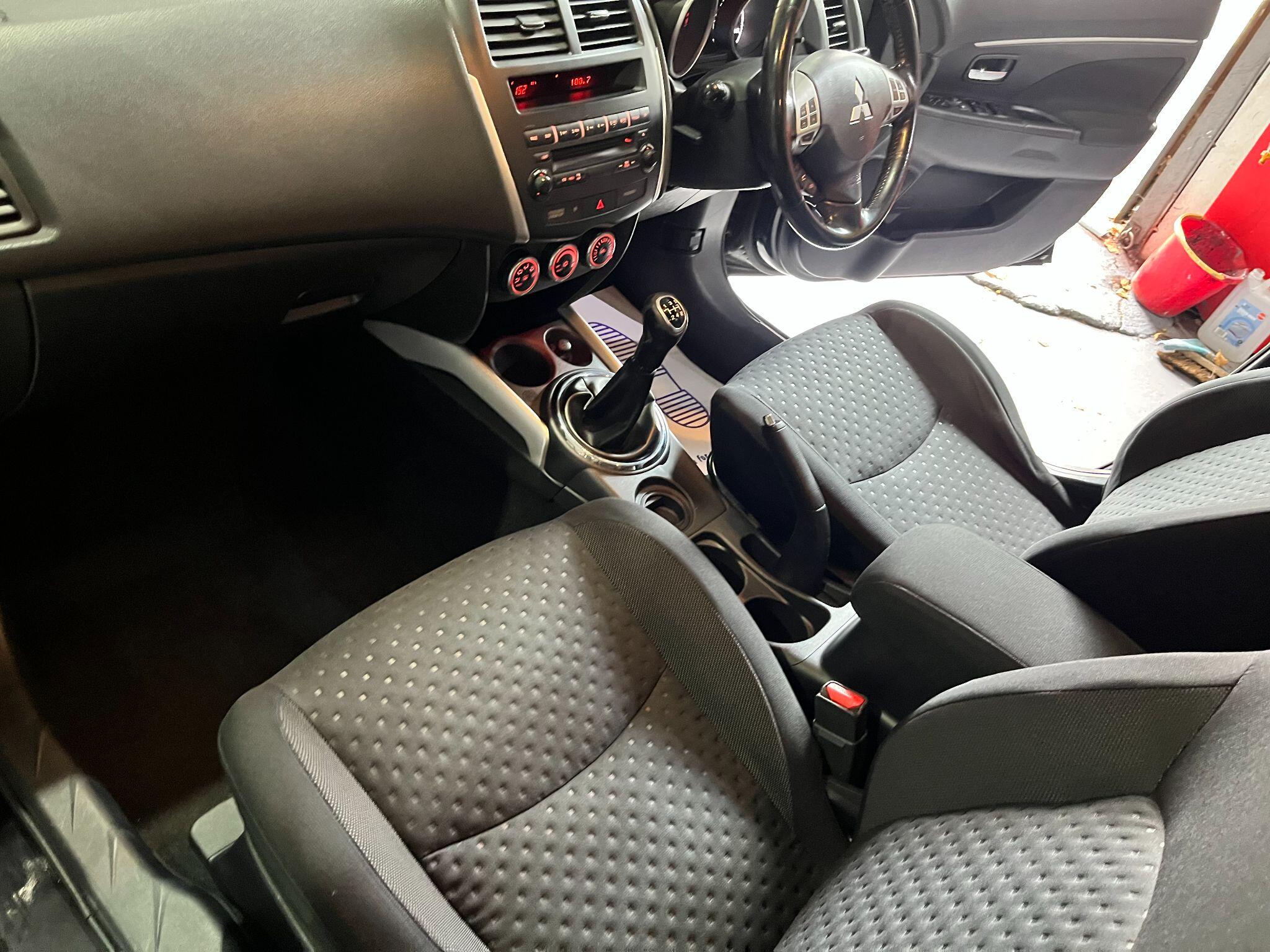 Mitsubishi Asx view 39