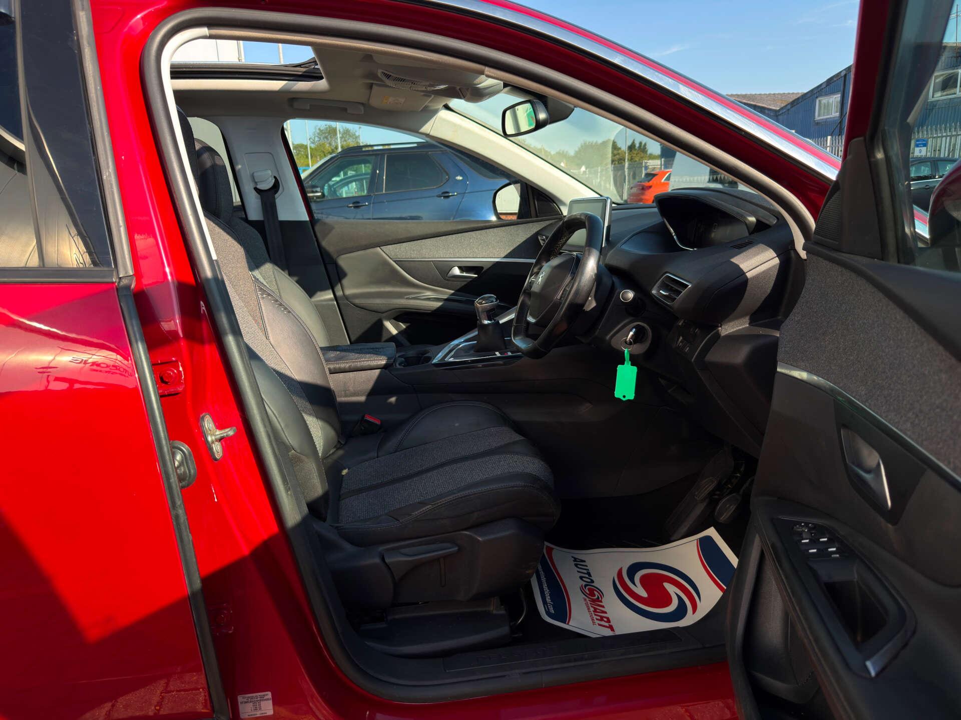 Peugeot 3008 view 22