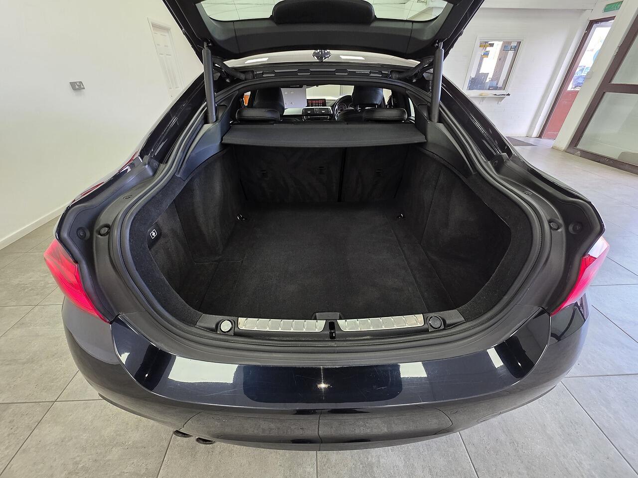 BMW 4 Series view 19