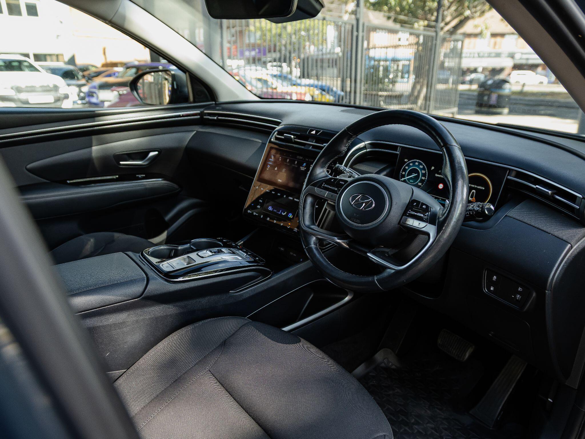 Hyundai Tucson view 12