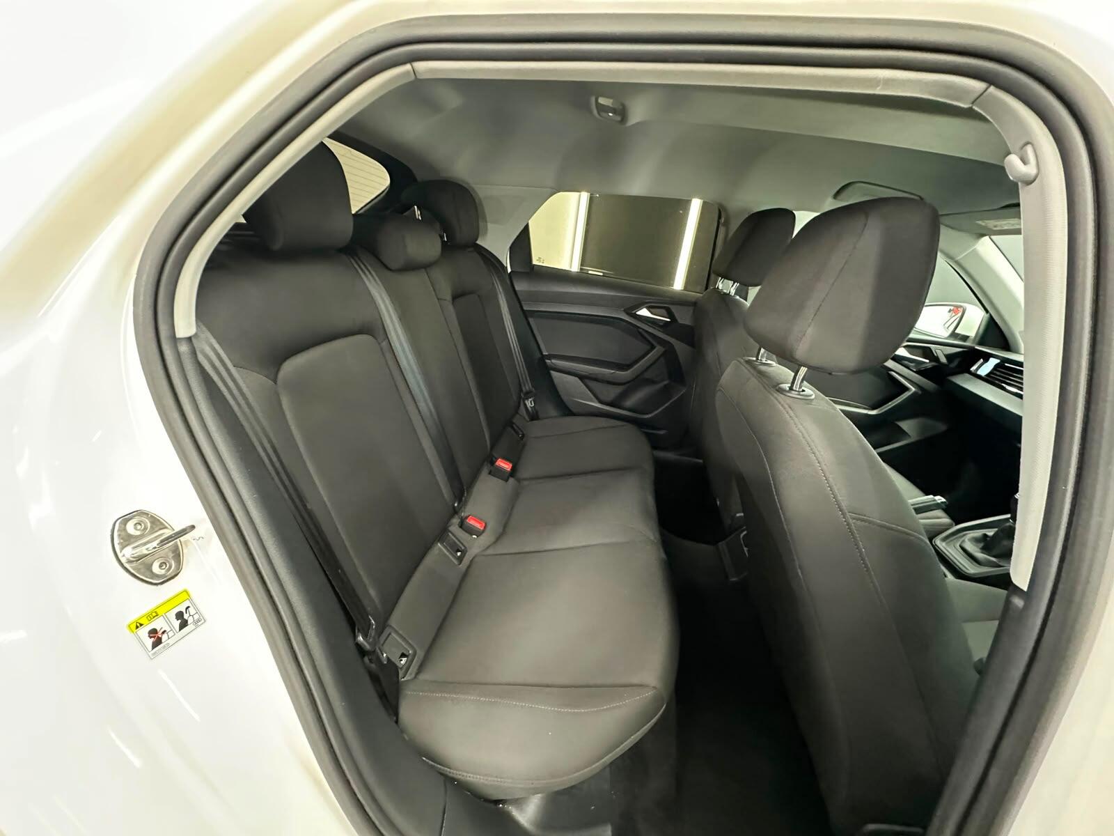 Audi A1 view 26