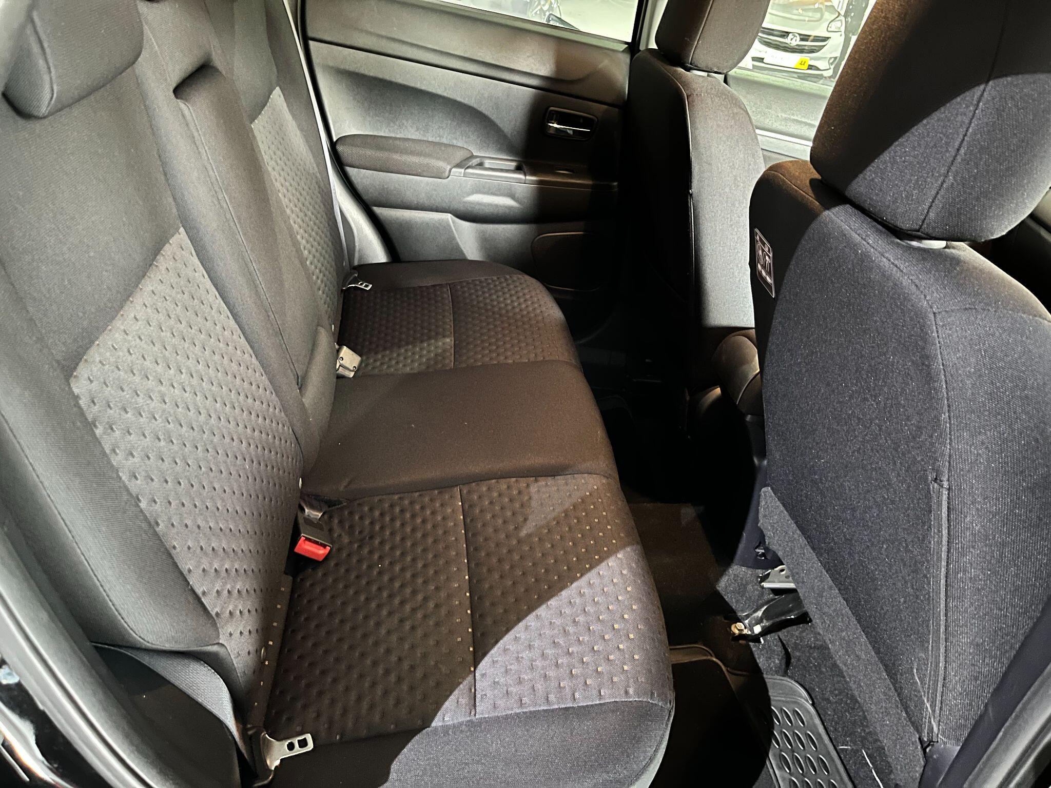 Mitsubishi Asx view 25