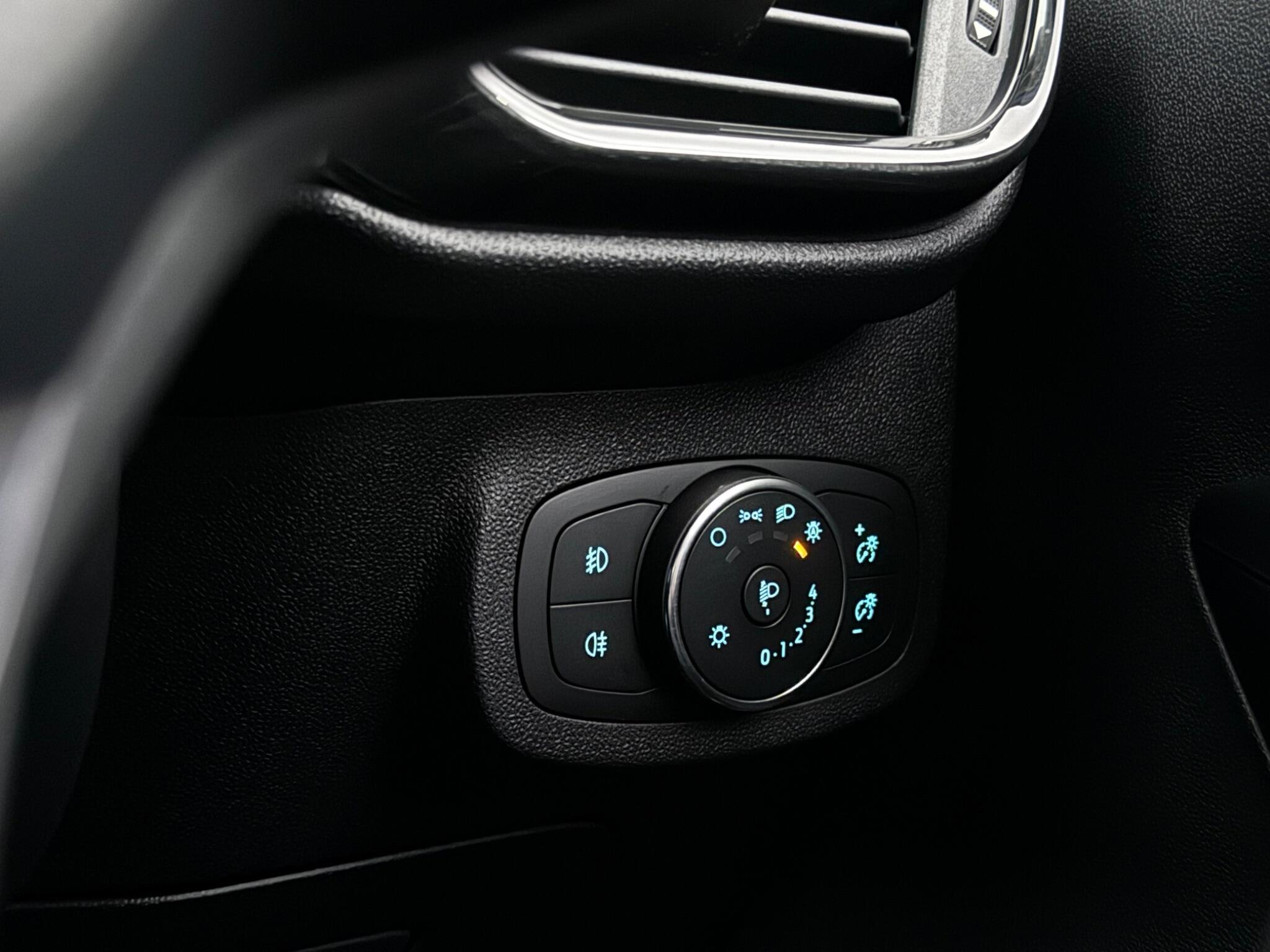 Ford Fiesta view 20