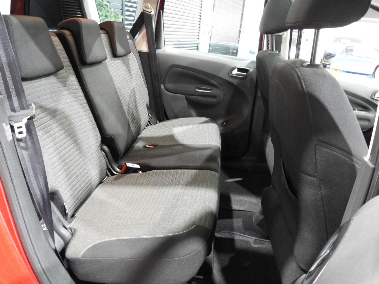 Citroen C3 Picasso view 22
