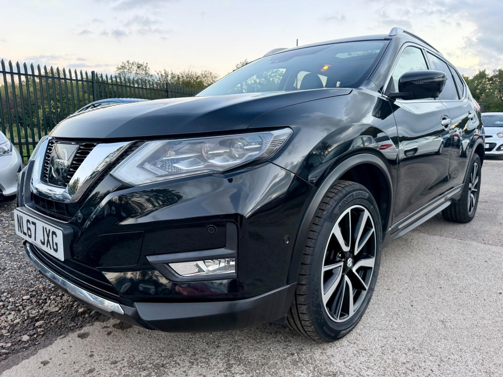 Nissan X-Trail view 8