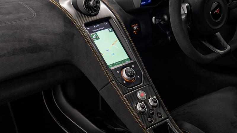 Mclaren 675LT view 32