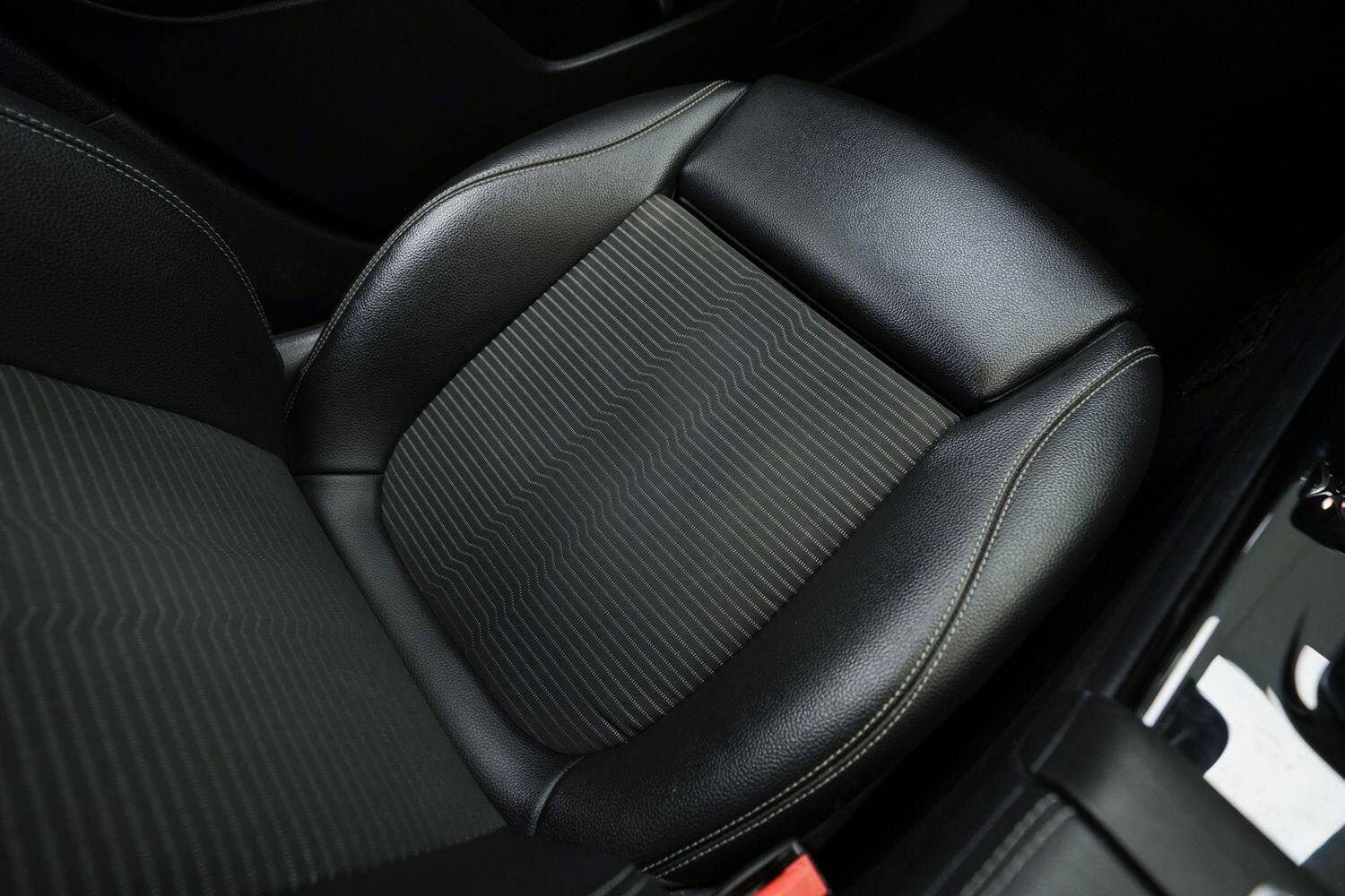 Mercedes-Benz A Class view 18