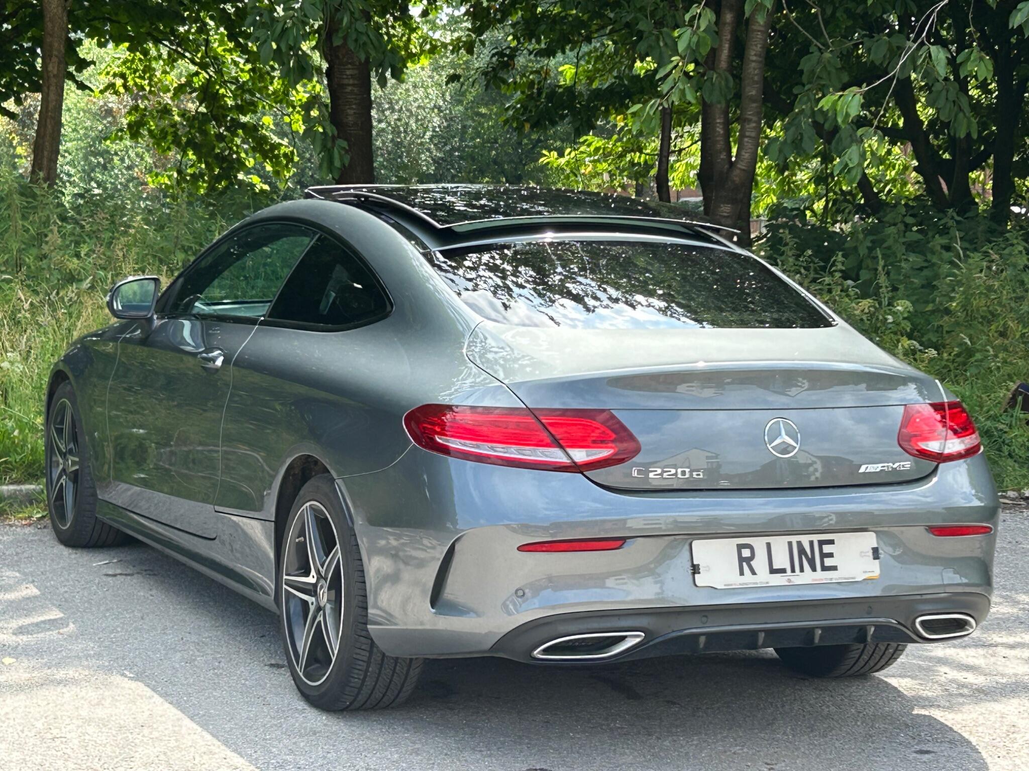 Mercedes-Benz C-Class view 11