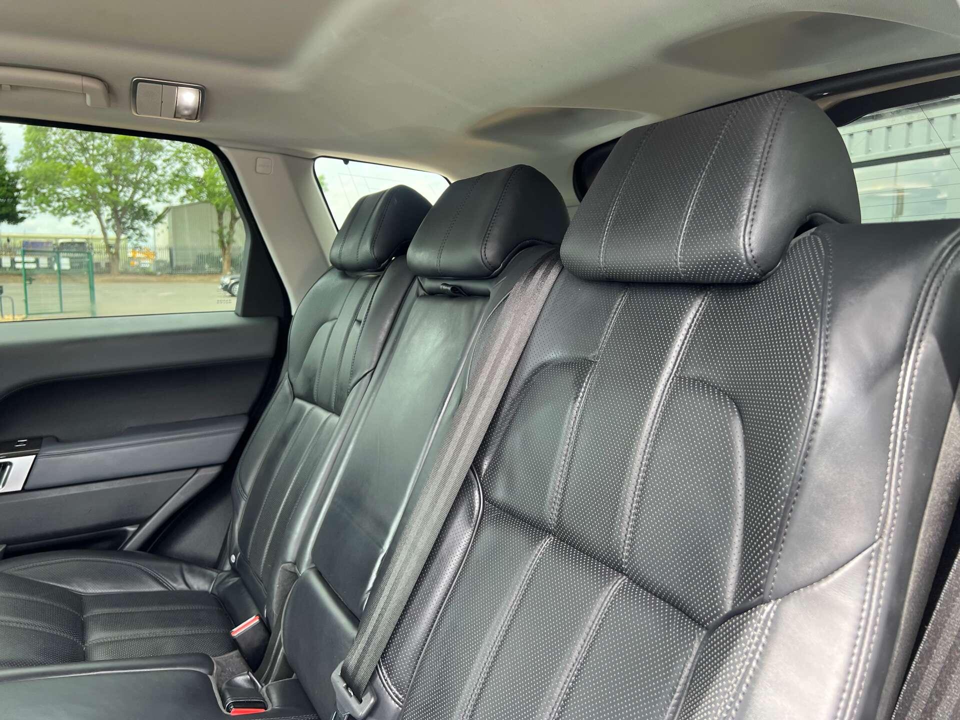 Land Rover Range Rover Sport view 36