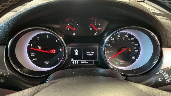 Vauxhall Astra view 10