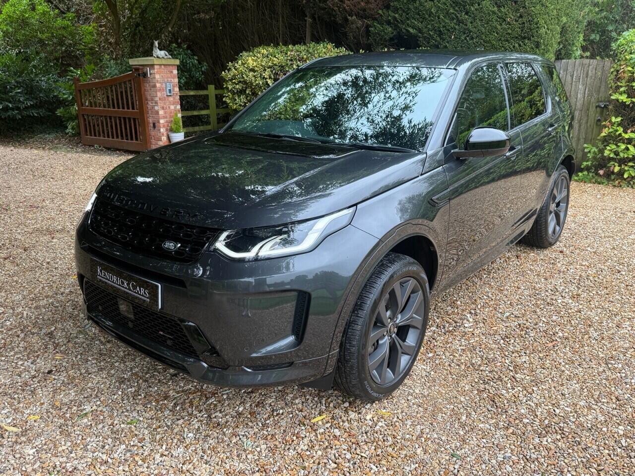 Land Rover Discovery Sport view 10