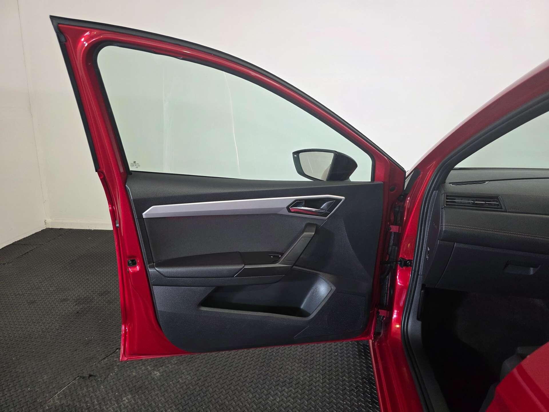 SEAT Ibiza view 45