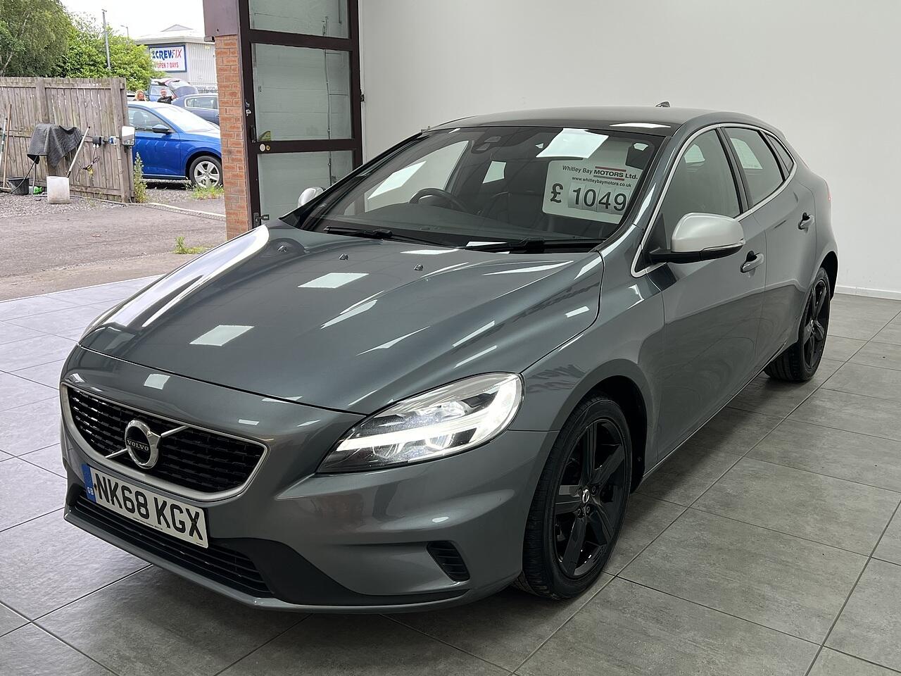 Volvo V40 view 6