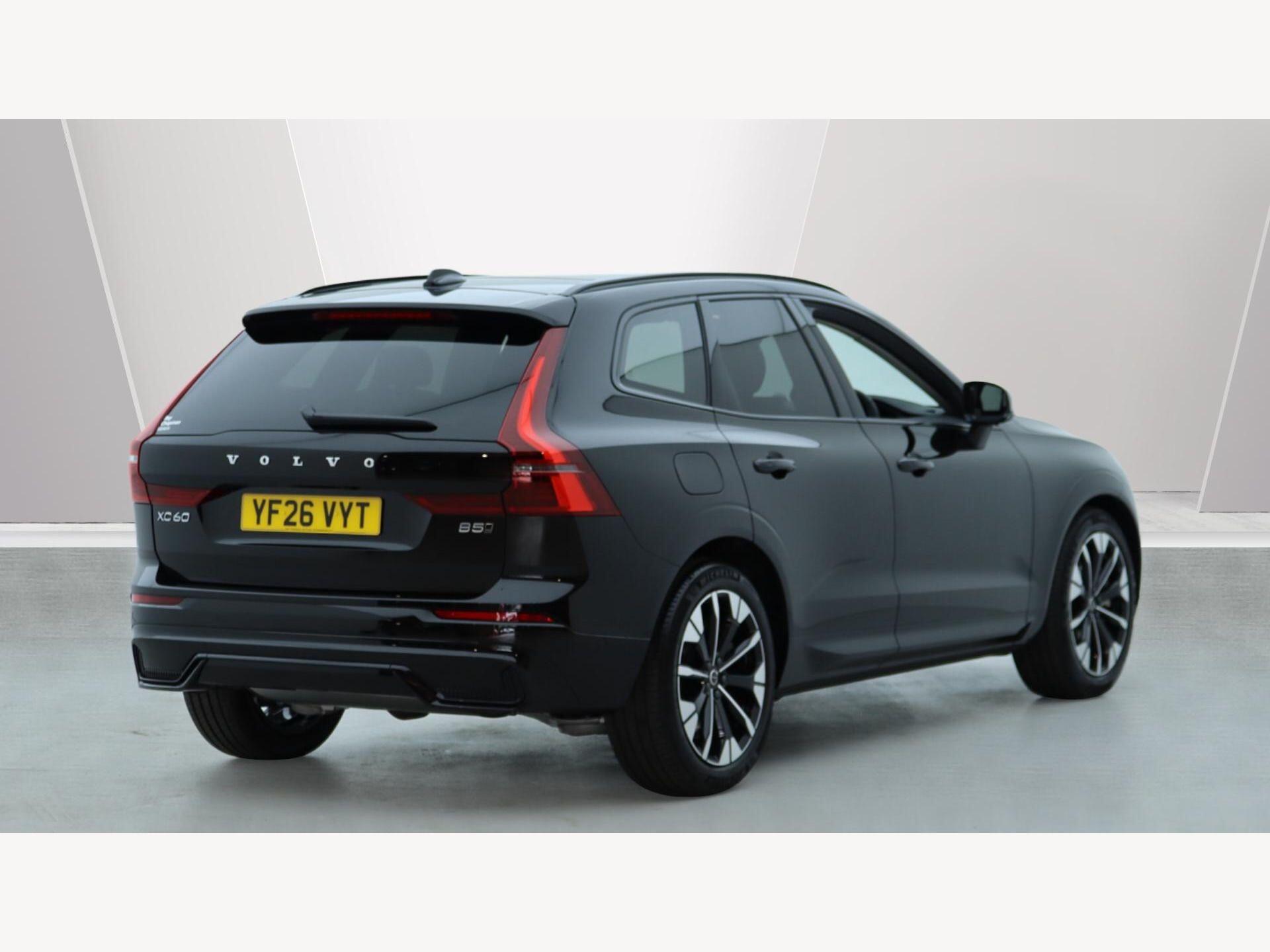 Volvo XC60 view 2