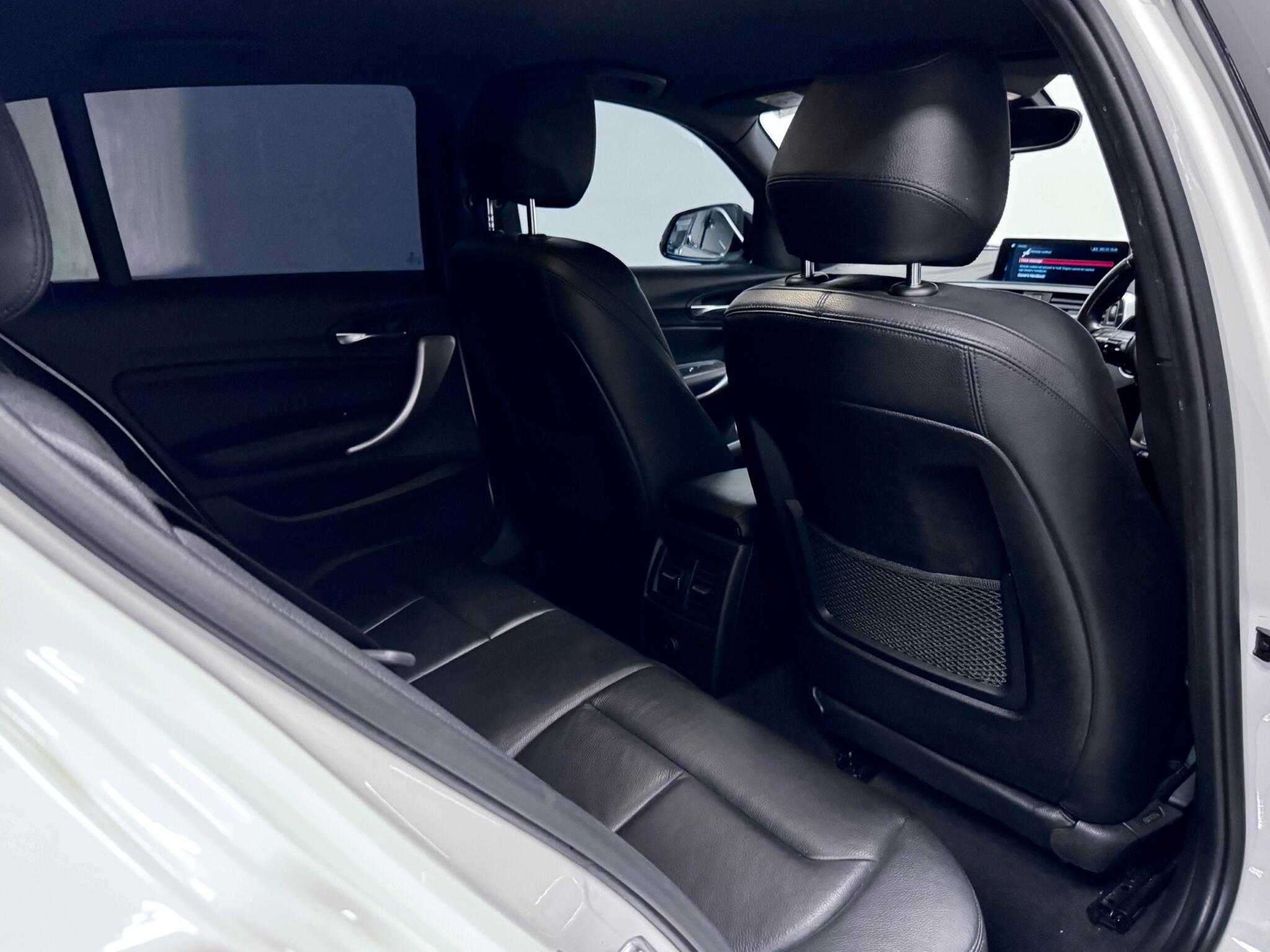 BMW 1 Series view 51