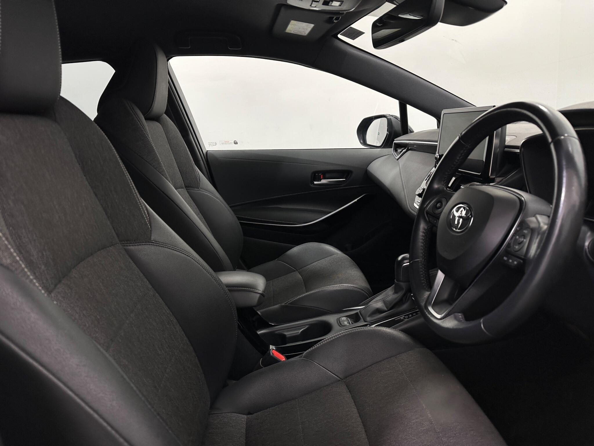 Toyota Corolla view 32