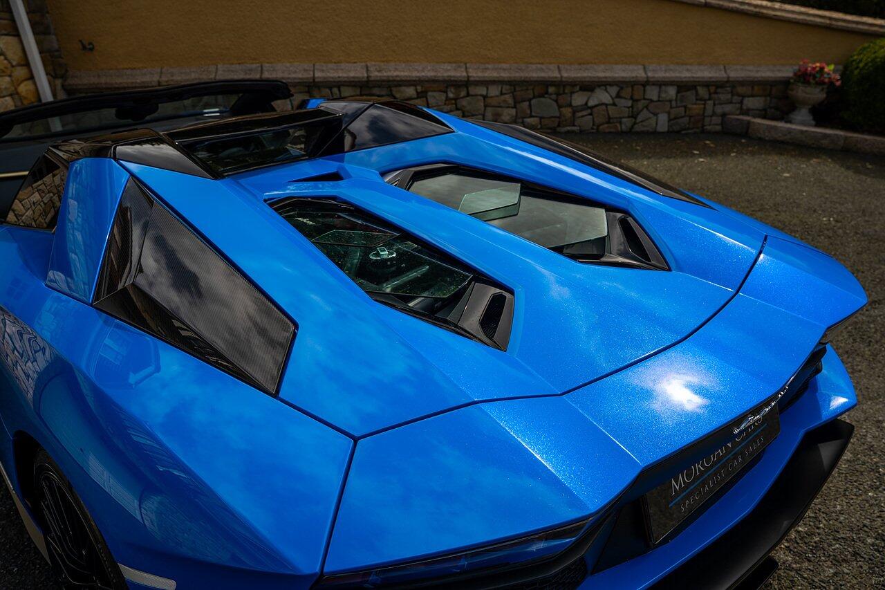 Lamborghini Aventador view 12