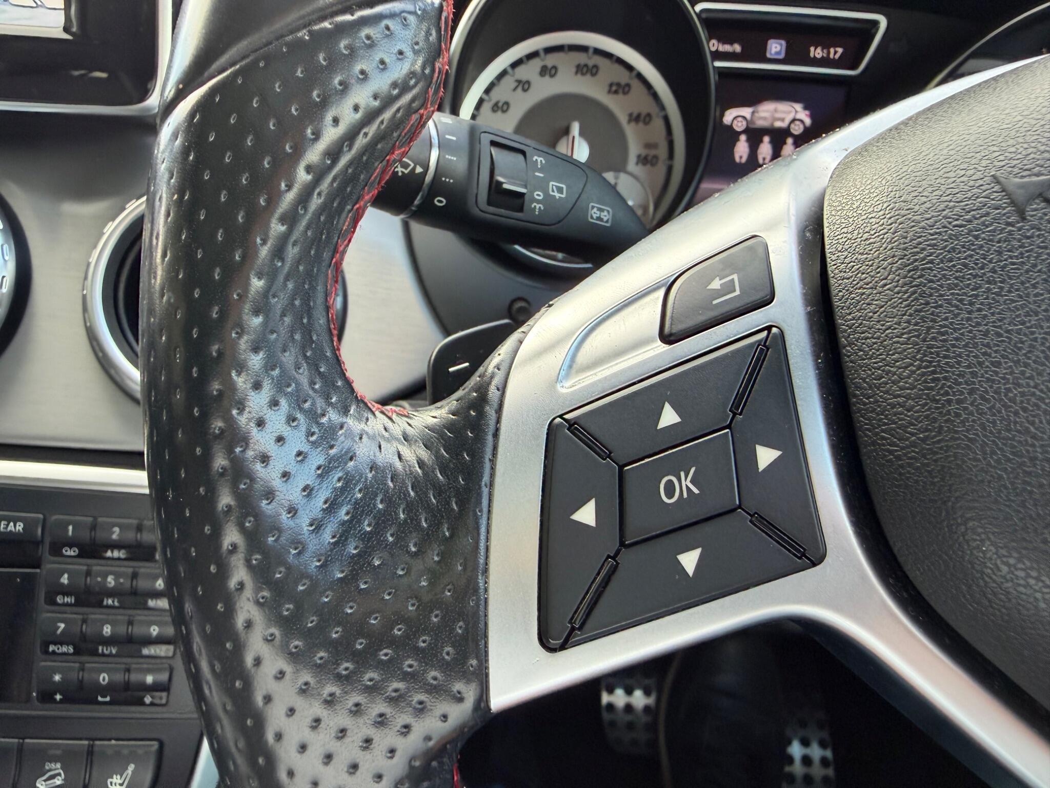 Mercedes-Benz Gla view 45